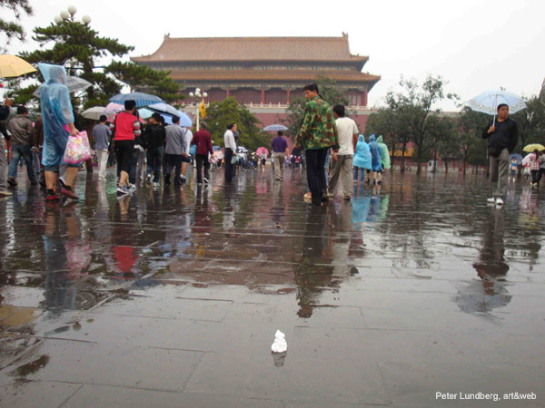 3c_entrance to Forbidden City, Beijing_2010-09-17_No-2010-241